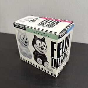 Vintage Felix the Cat Salt & Pepper Shakers Set Benjamin & Medwin 1991 NEW